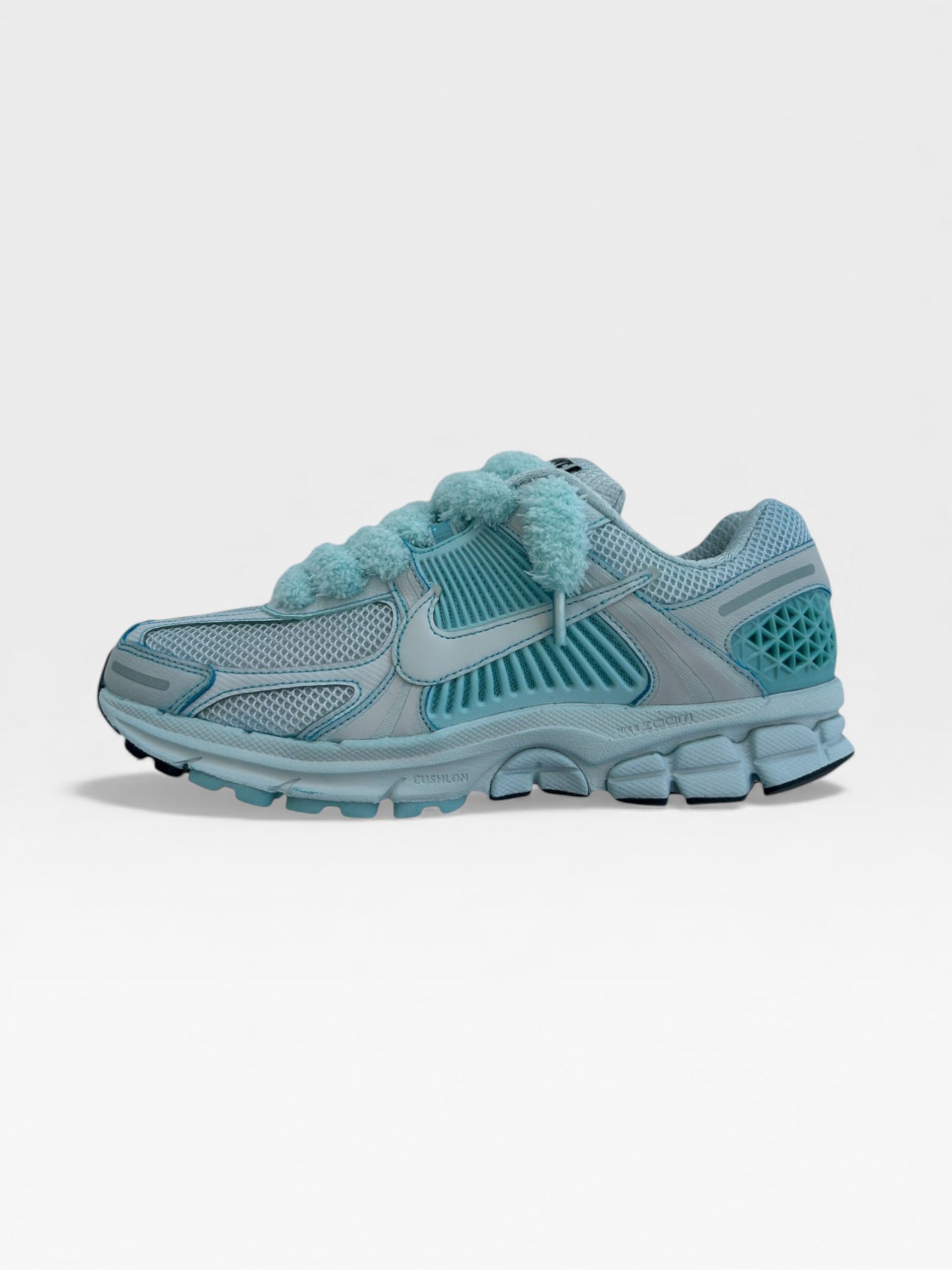 Nike Zoom Vomero 5 Custom Aqua Dolphin