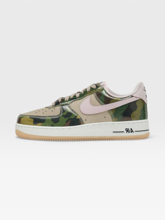 Nike Air Force 1 Low '07 LV8 Patent Camo Pink